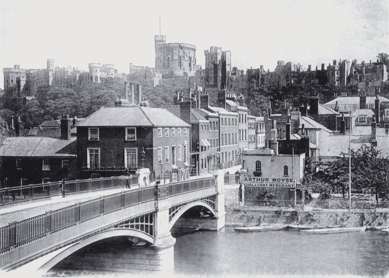 Castelo de Windsor da Ponte (foto a p/b) de English Photographer
