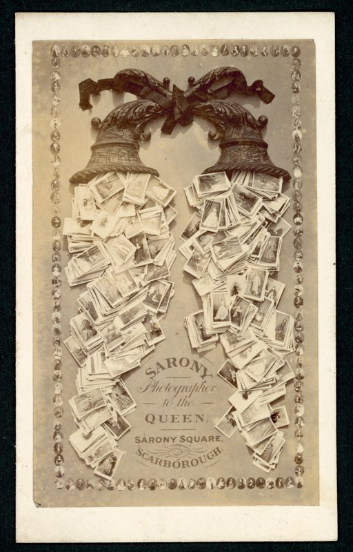 Anúncio para Sarony, fotógrafo para a Rainha, Scarborough, Yorkshire (litho) de English School