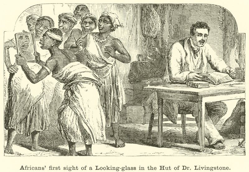 Africanos primeira vista de um espelho na cabana do Dr. Livingstone de English School
