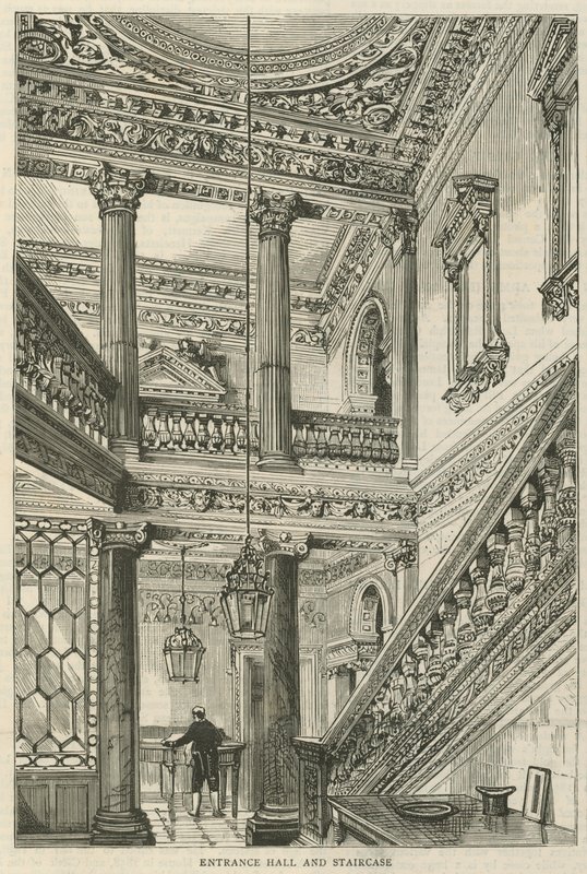Cowfields, 30 Old Burlington Street: Hall de entrada e escadaria de English School