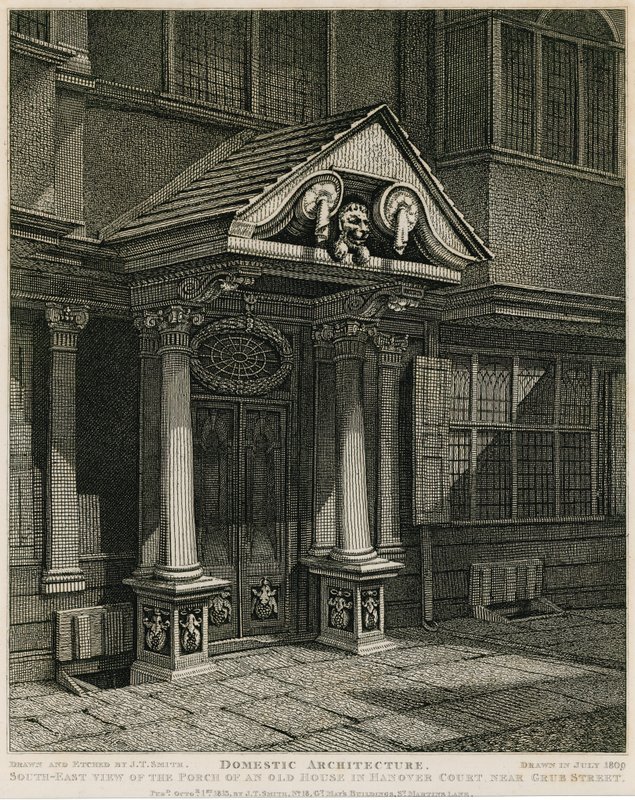 Arquitetura doméstica: vista sudeste do pórtico de uma casa antiga em Hanover Court, perto da Grub Street de English School