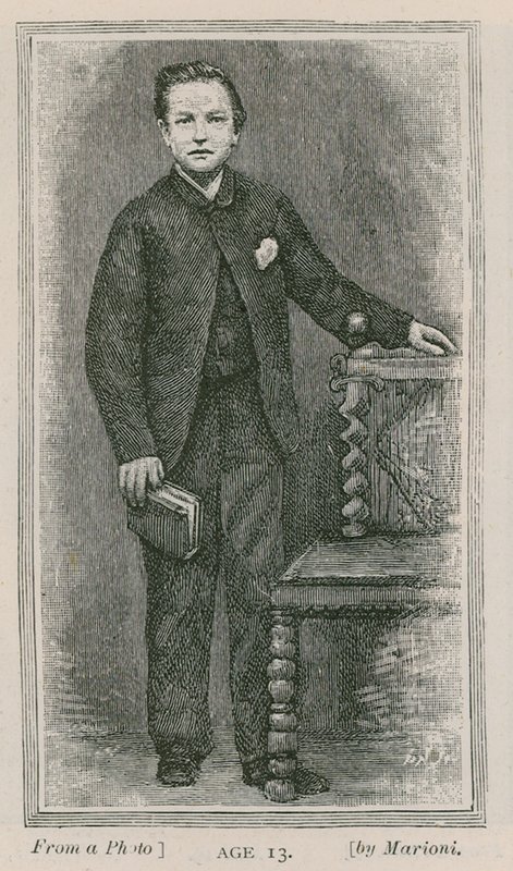 Henry Arthur Jones, dramaturgo, 13 anos de English School