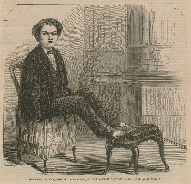 Hermann Untman, o pedal Paganini, no London Pavilion Music Hall de English School