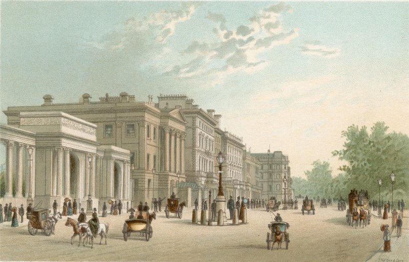 Hyde Park Corner - Piccadilly de English School