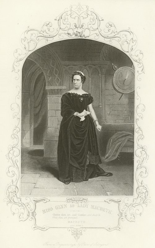 Miss Glynn como Lady Macbeth de English School