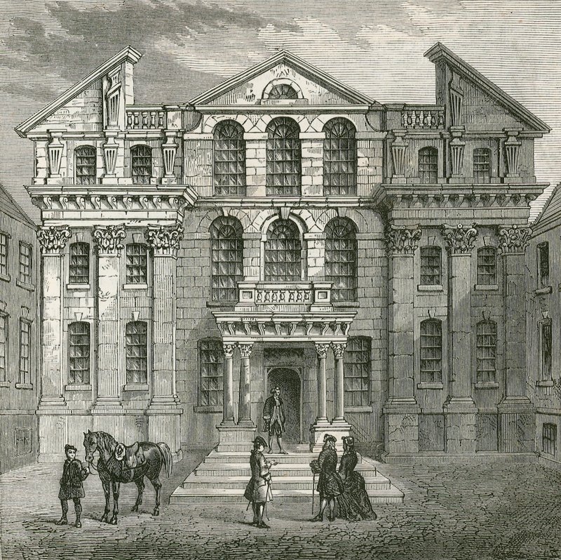 Monmouth House, Soho Square de English School