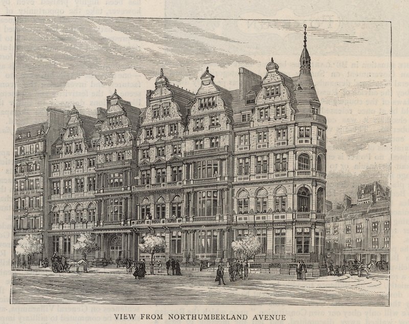Novo edifício do Constitutional Club em Northumberland Avenue: Vista da Northumberland Avenue de English School