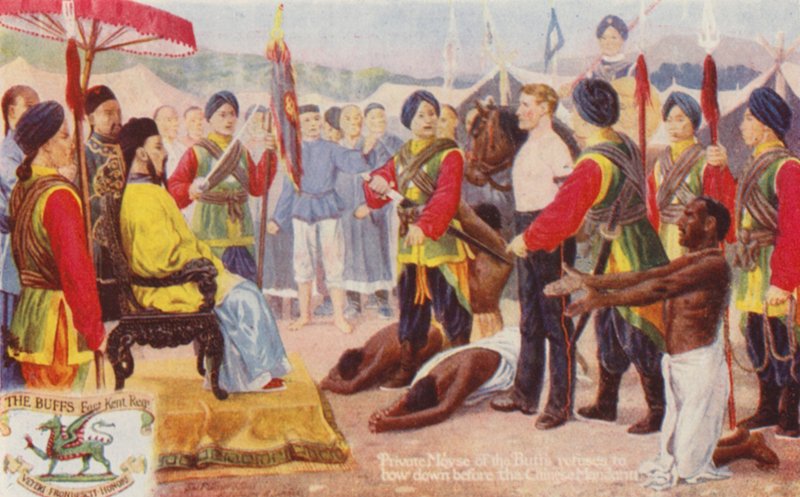 O soldado Mayse dos Buffs recusa-se a curvar-se perante o Mandana chinês (litografia a cores) de English School