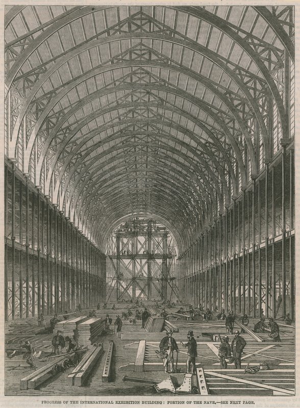 Progresso no Edifício da Exposição Internacional; Porção da Nave de English School