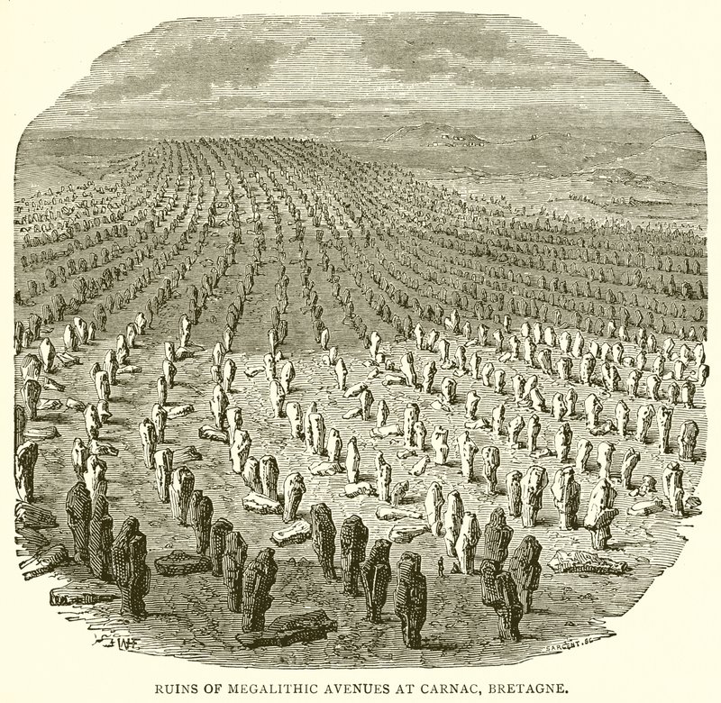 Ruínas de avenidas megalíticas em Carnac, Bretanha de English School