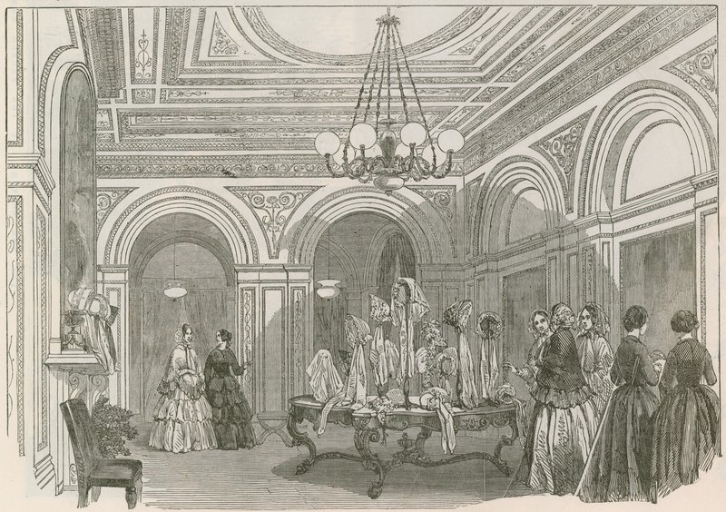 Schomberg House, Pall Mall - o departamento de millinery de English School