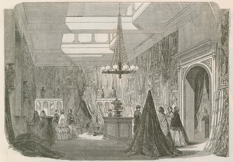 Schomberg House, Pall Mall - o departamento de xaile de English School