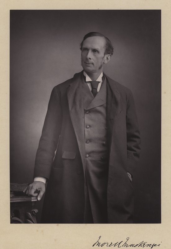 Sir Morell Mackenzie, médico inglês de English School