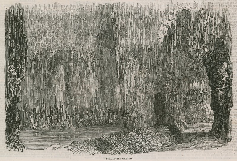 O Coliseu - gruta de estalactites de English School