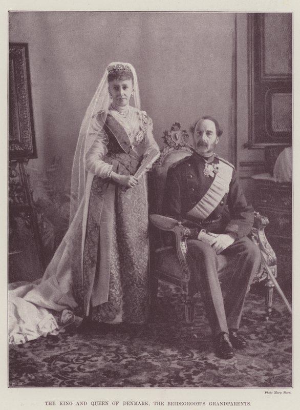 O Rei e a Rainha da Dinamarca, os avós do noivo (gravura) de English School