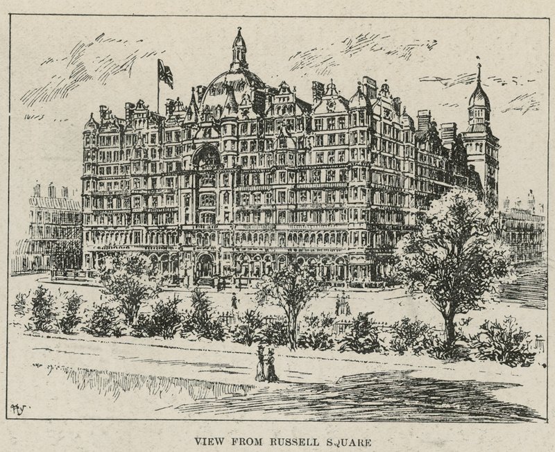 O Russell Hotel, vista da Russell Square de English School