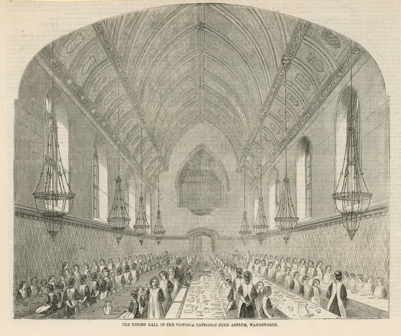 O salão de jantar no Victoria Patriotic Fund Asylum de English School
