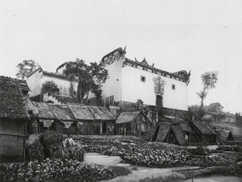 Wanhien, Huan hou kung, Szechuan, Templo Memorial do General Chang Fei nas margens altas do Yangtze (fotografia a preto e branco) de Ernst Boerschmann
