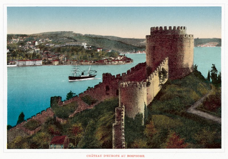 Chateau DEurope Au Bosphore (foto colorida) de European Photographer