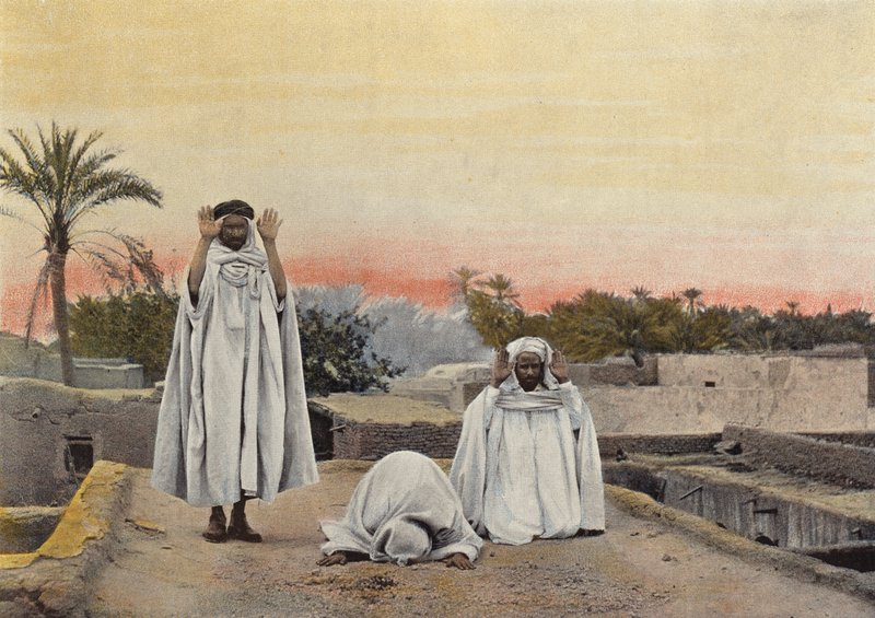 A oração em Biskra de European Photographer