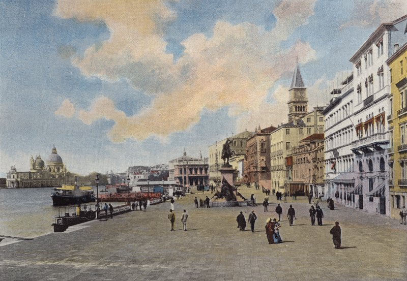 Veneza, Quai des Esclavons, estátua de Victor Emmanuel de European Photographer