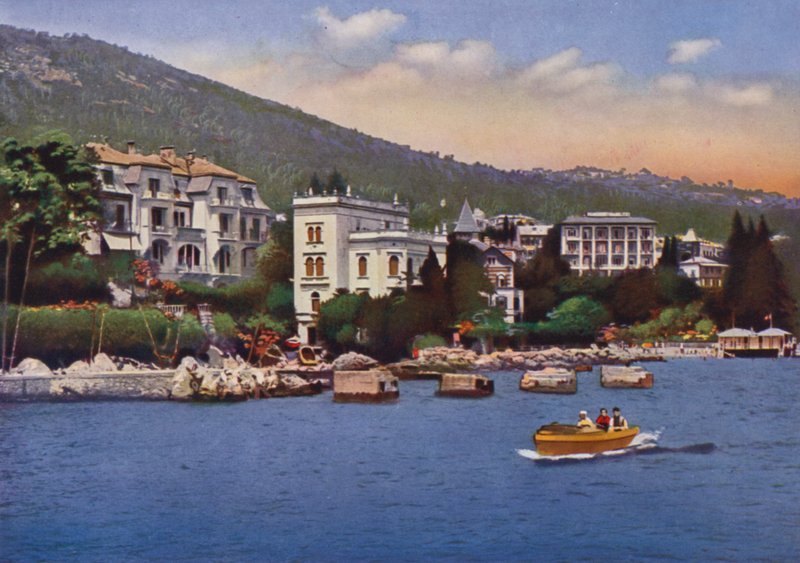 Opatija, atualmente Opatija na Croácia: Villas vistas do Porto, Sanatório Dr. Horvat, e outros (foto) de European Photographer