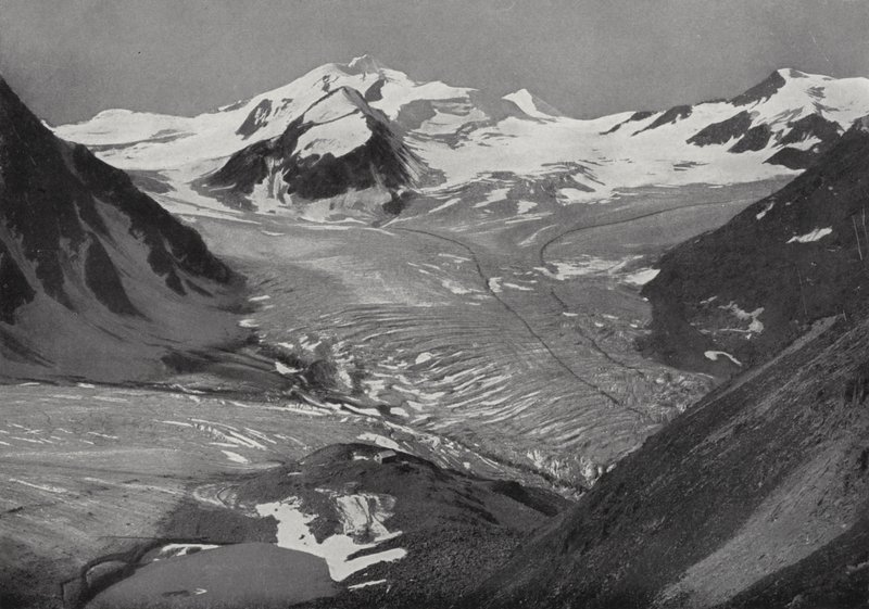 Braunschweiger Hutte, em direção ao Wildspitze, Pitztal (foto a p/b) de European Photographer