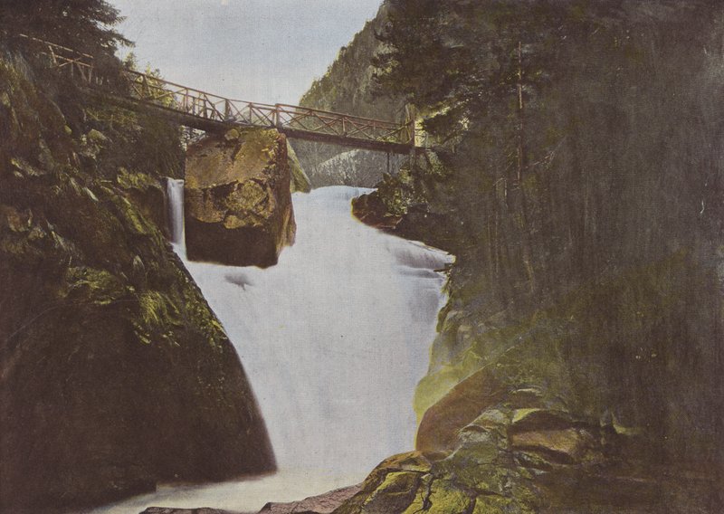Cauterets, Cascata De Cerizey de European Photographer