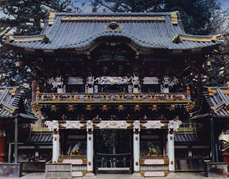 Nikko, Toshogu, Yomei-mon, de dentro de European Photographer
