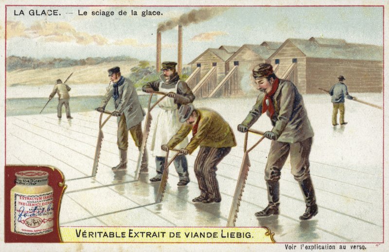 Corte de gelo com serras de European School