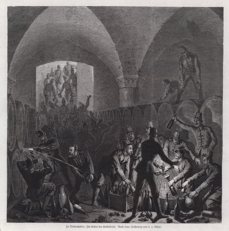 Soldados alemães se ajudam no conteúdo da adega da Catedral de Thionville, França, Guerra Franco-Prussiana de European School