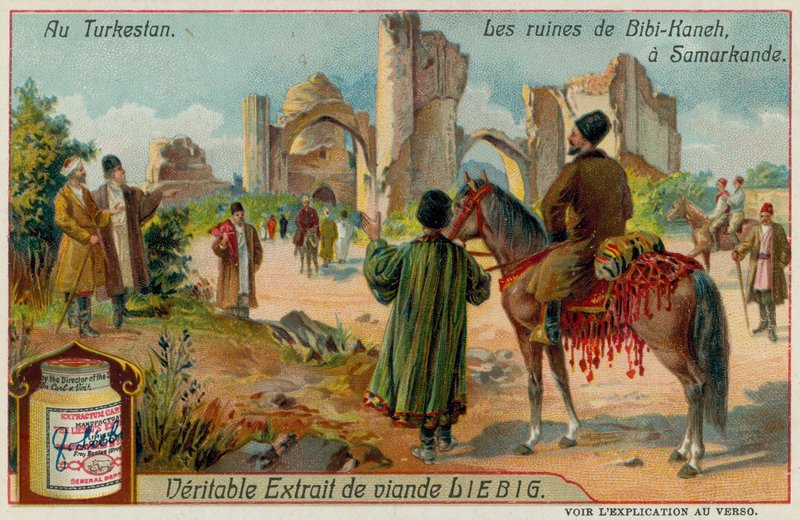 As ruínas da Mesquita Bibi-Khanym em Samarcanda no Uzbequistão de European School