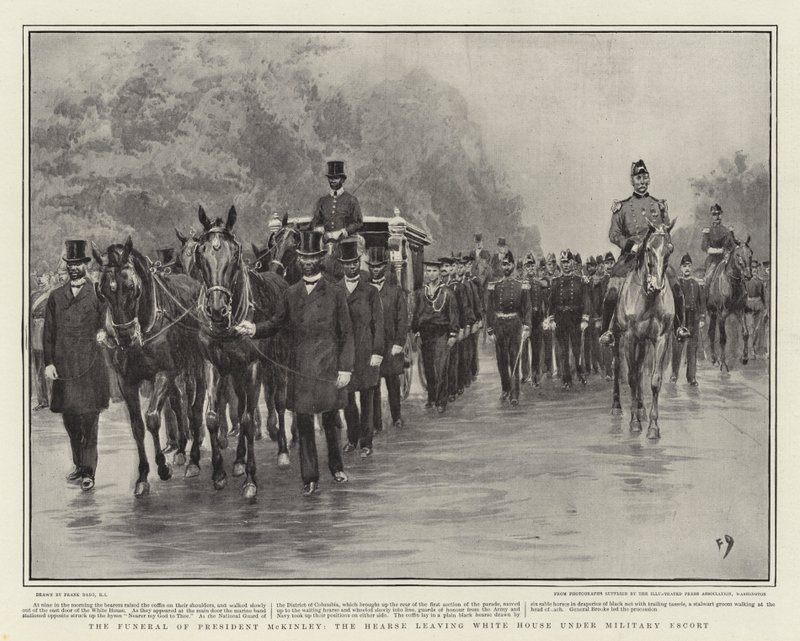 O funeral do presidente McKinley, o carro funereiro deixando a Casa Branca sob escolta militar de Frank Dadd