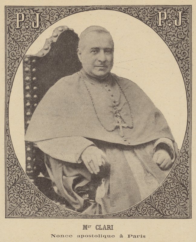 Monsenhor Clan, núncio papal para Paris de French School