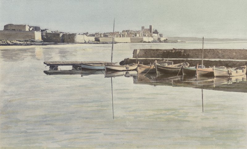 Antibes, muralhas e antigo castelo, vista tirada do porto de French Photographer