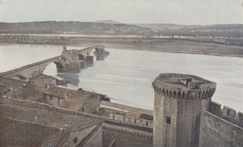 Avignon, fortificações e ponte de Saint Benezet de French Photographer