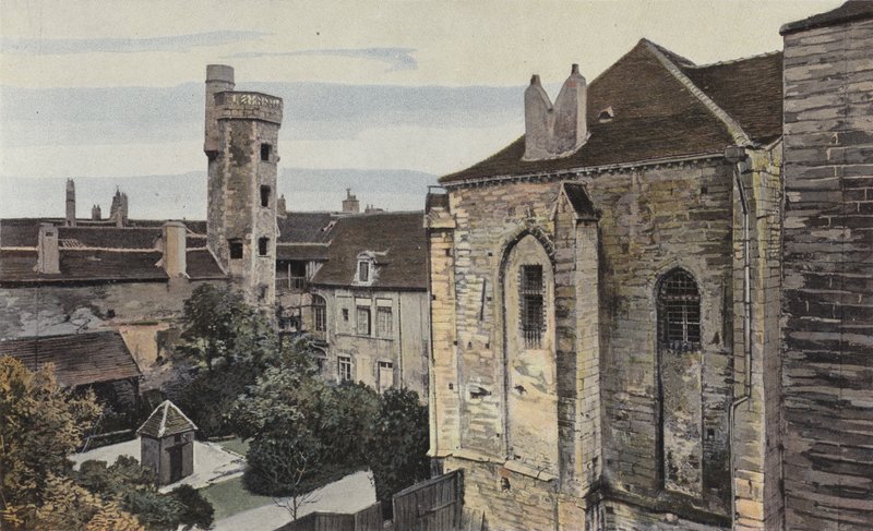 Chalon-sur-Saone, Tour de l&39;Eveche ou o reitor de French Photographer