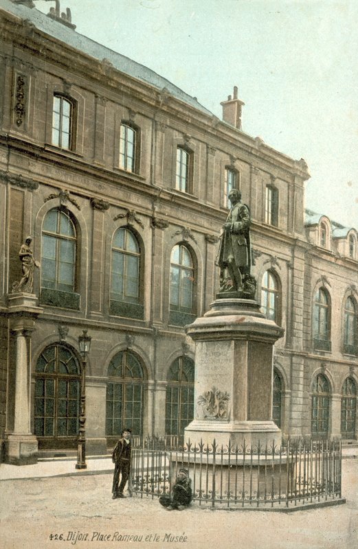 Dijon, França, Rameau Square, o Museu de French Photographer