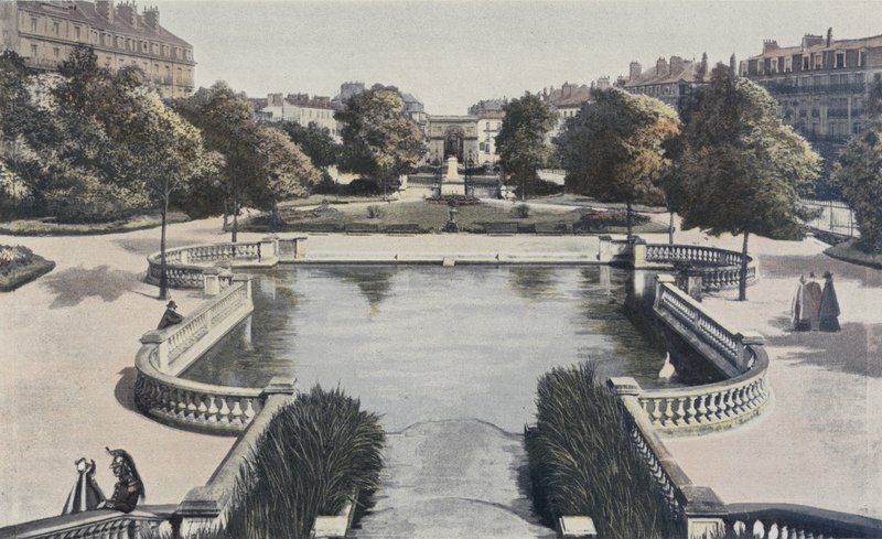 Dijon, Place Darcy, Praça Darcy, Estátua de F rude, Porte Guillaume de French Photographer