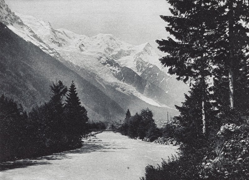 Arredores de Chamonix (fotografia a preto e branco) de French Photographer