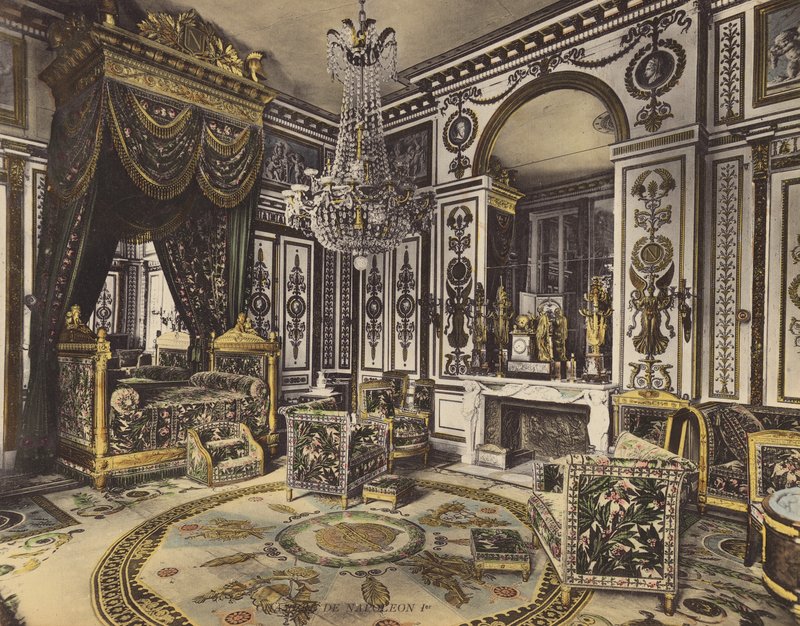 Fontainebleau: o quarto de Napoleão I (fotografia a cores) de French Photographer
