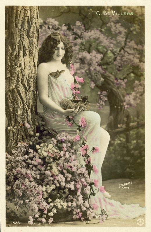 Menina com flores de French Photographer