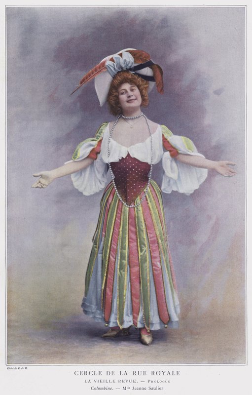 Jeanne Saulier como Colombine em La Vieille Revue (foto colorida) de French Photographer
