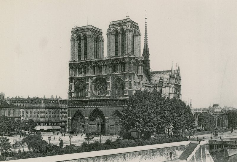 La Cathedrale, Eglise Notre-Dame, A Catedral, Igreja de Nossa Senhora (fotogravura) de French Photographer