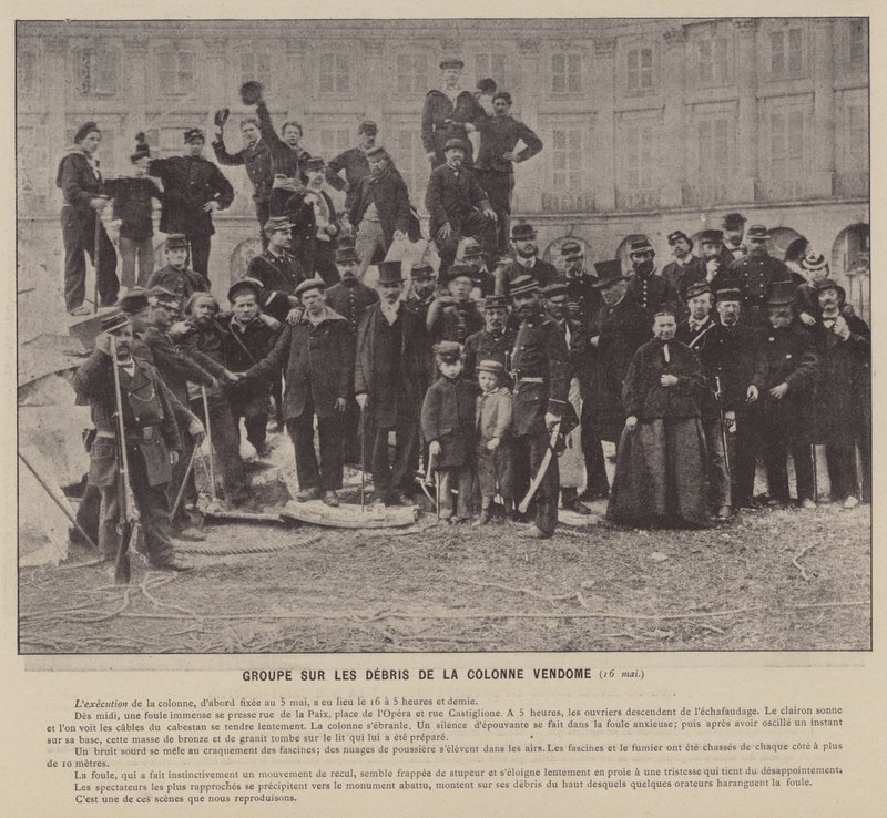 A Comuna de Paris, Grupo sobre os escombros da coluna de Vendôme de French Photographer