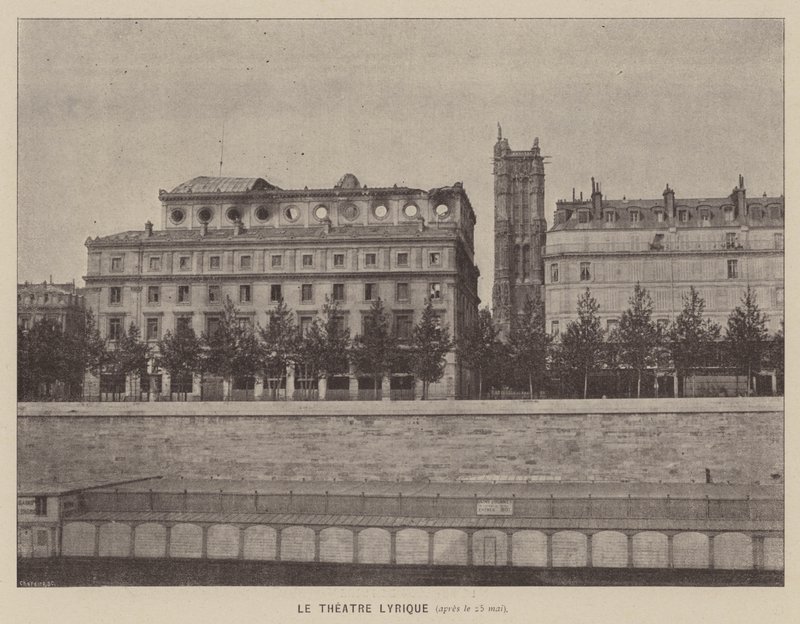 La Commune de Paris, Le Theatre Lyrique, depois de 25 de maio (foto a p/b) de French Photographer