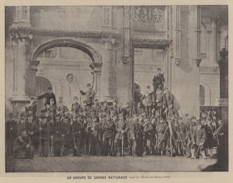 A Comuna de Paris, Um Grupo de Guardas Nacionais, pátio da École des Beaux-Arts (foto a p/b) de French Photographer