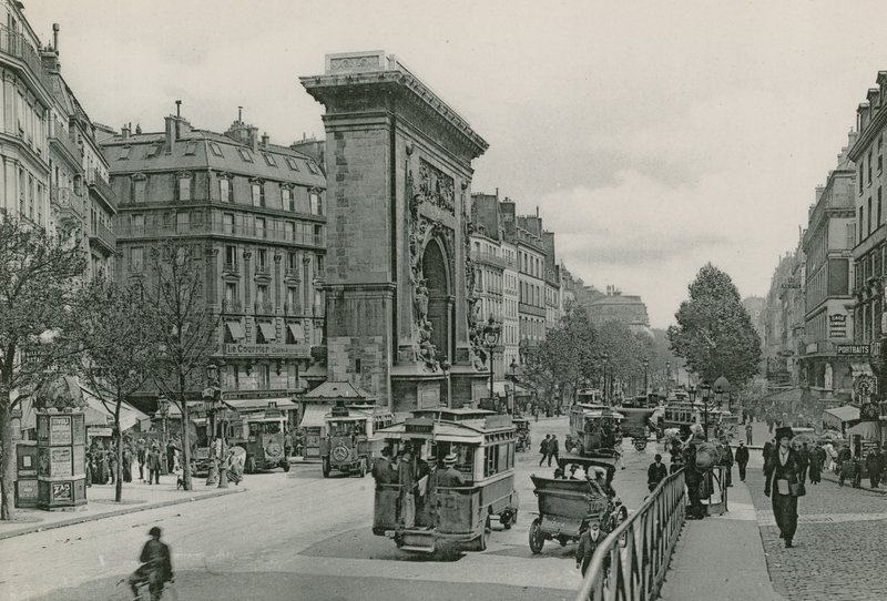 La Porte e Boulevard Saint-Denis, Portão de St. Denis e Boulevard (fotogravação) de French Photographer