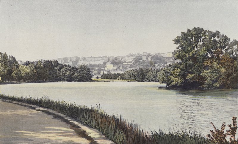 Lyon, Coteau de la Croix-Rousse, vista tomada no lago do parque de Tete-dOr de French Photographer