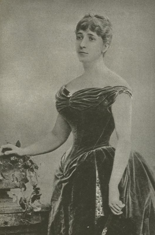 Madame Marguerite De Bonnemain, amante do General Boulanger (foto a p/b) de French Photographer